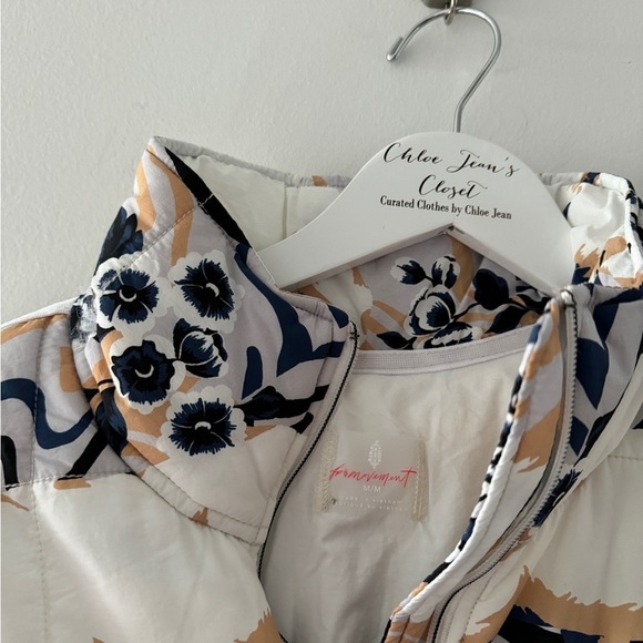 FREE PEOPLE NWT Pippa Printed Packable Puffer Jacket in Winter Combo M - Picture 7 of 9